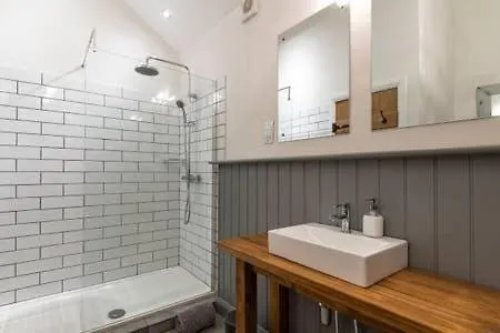 Gilliflower 1 Bedroom Cottage At Trethwale Barns Holiday Home Saint Keyne Exterior photo