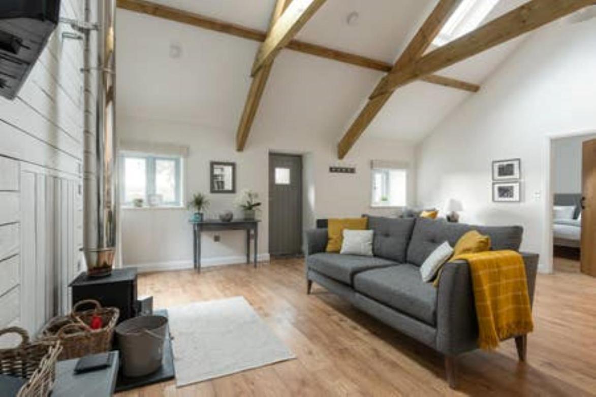 Gilliflower 1 Bedroom At Trethwale Barns Saint Keyne